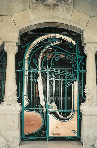 One delight on the Art Nouveau Stroll