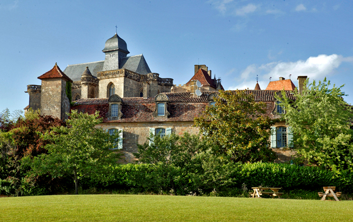 Le Prieuré and Château de Biron.  Copyright Preuré owners.