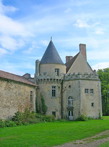 Back of Chateau du Fraisse.  Copyright Cold Spring Press.  All rights reserved.