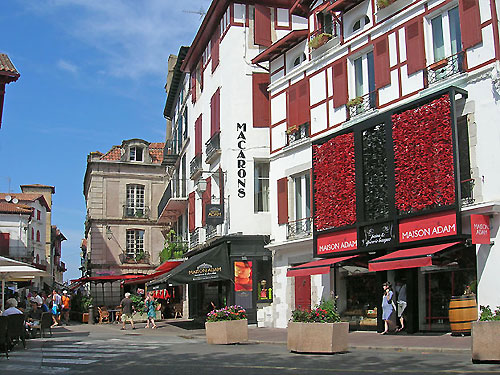 Lively St Jean de Luz.  Photo © copyright 2012 Cold Spring Press.  All rights reserved.