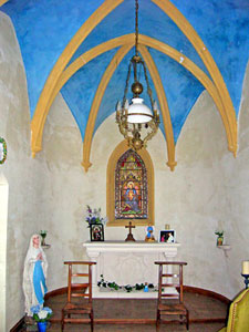 Château du Breuil chapel interior.  Copyright Cold Spring Press.  All rights reserved.