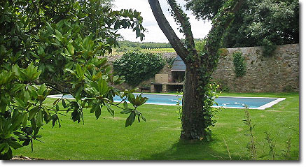 Gardens and pool at Chteau de Cheman