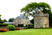 Dovecote and château