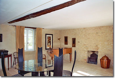 Dining room at Domaine des Faures.  Photo copyrighted Cold Spring Press 2011-2012.  All rights reserved.