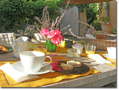 Breakfast on the Terrasse.  Photo © Cold Spring Press.  All rights reserved.
